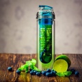 Eko fľaša s filtrom na ovocie 800ml (modrá)