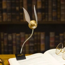 Harry Potter -  Zlatá strela mini lampa na čítanie
